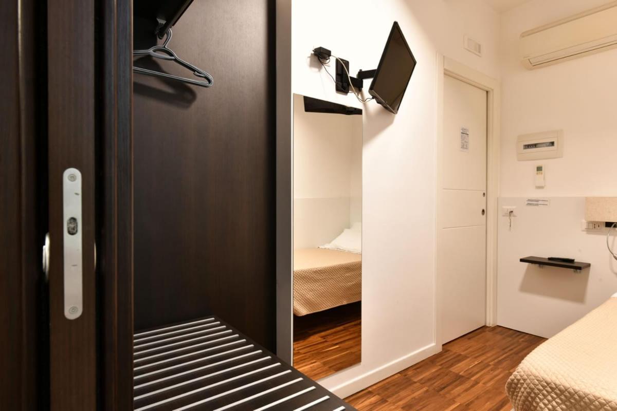 מטרה Donna Eleonora Residence מראה חיצוני תמונה