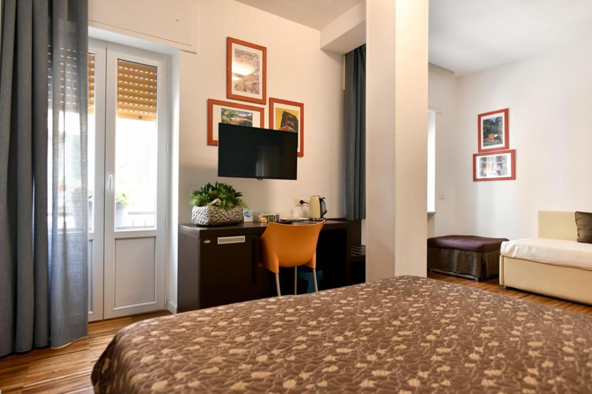 מטרה Donna Eleonora Residence מראה חיצוני תמונה