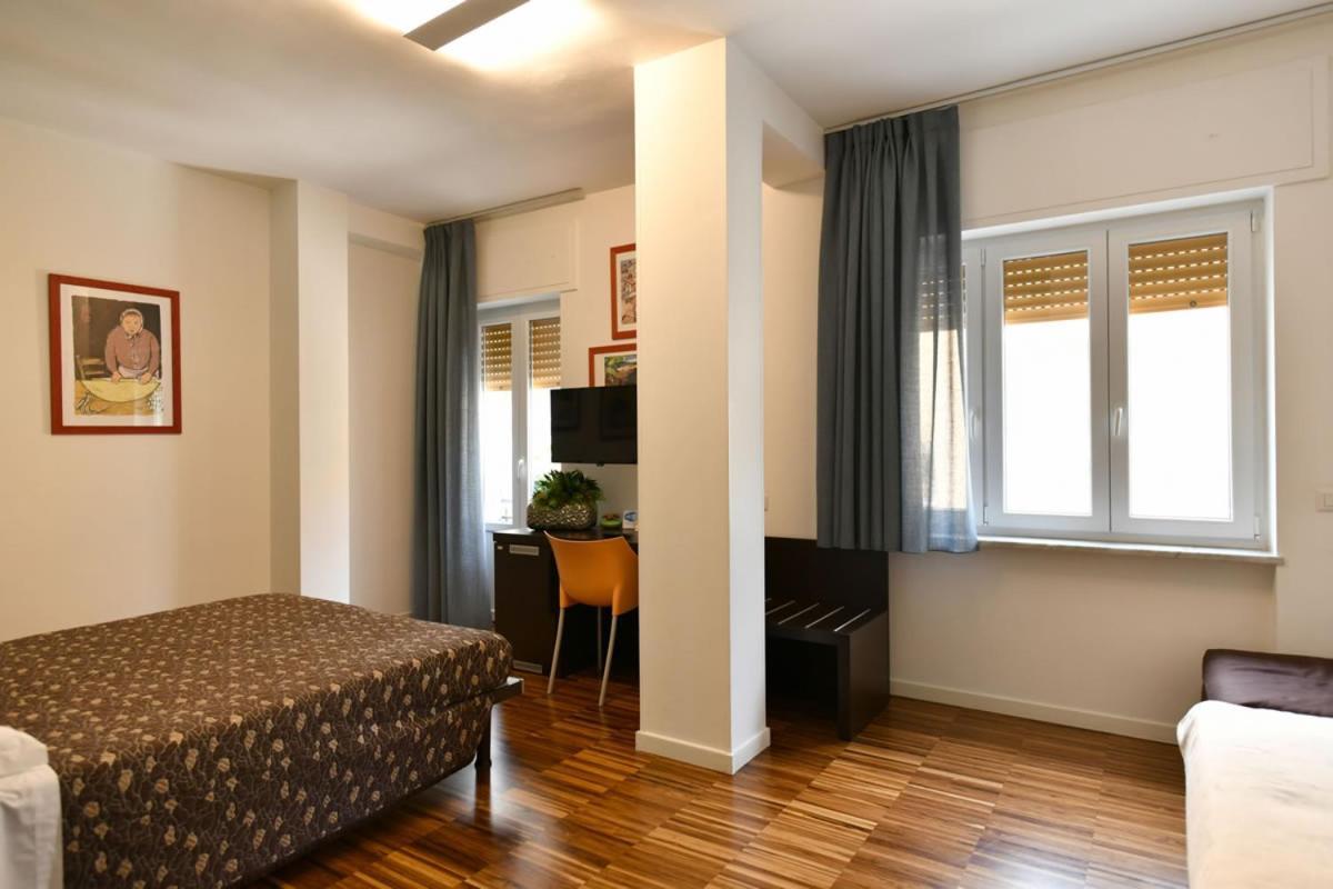 מטרה Donna Eleonora Residence מראה חיצוני תמונה