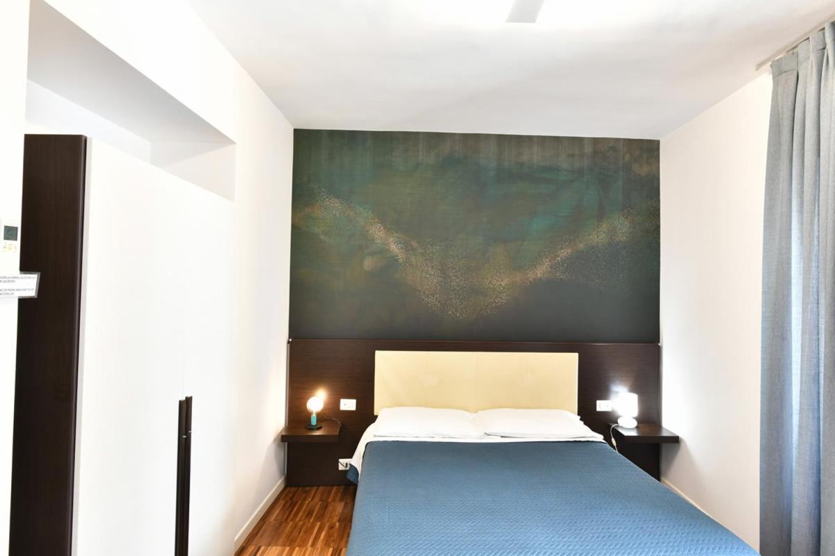 מטרה Donna Eleonora Residence מראה חיצוני תמונה