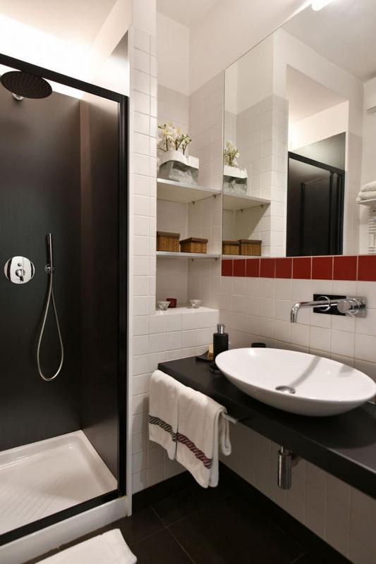 מטרה Donna Eleonora Residence מראה חיצוני תמונה