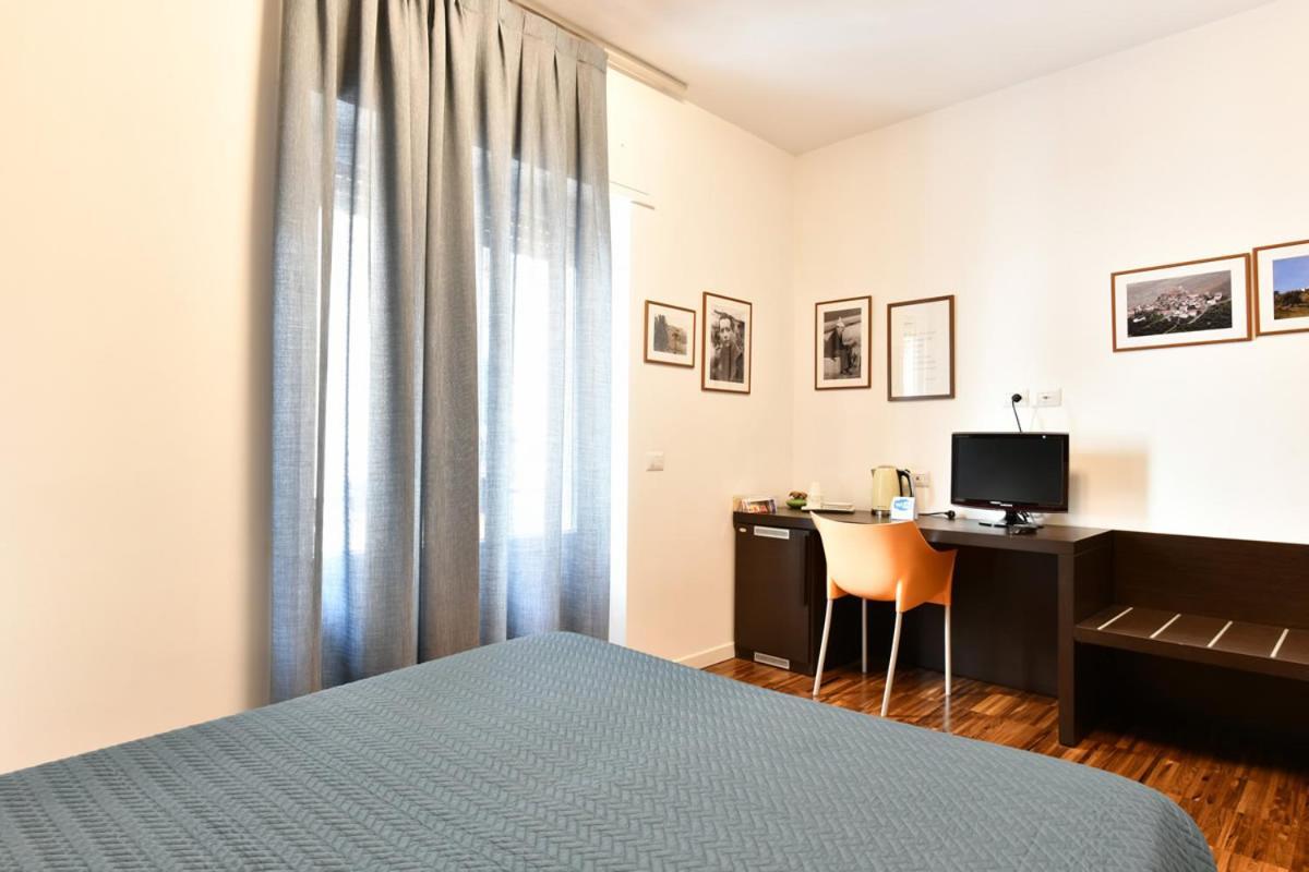 מטרה Donna Eleonora Residence מראה חיצוני תמונה